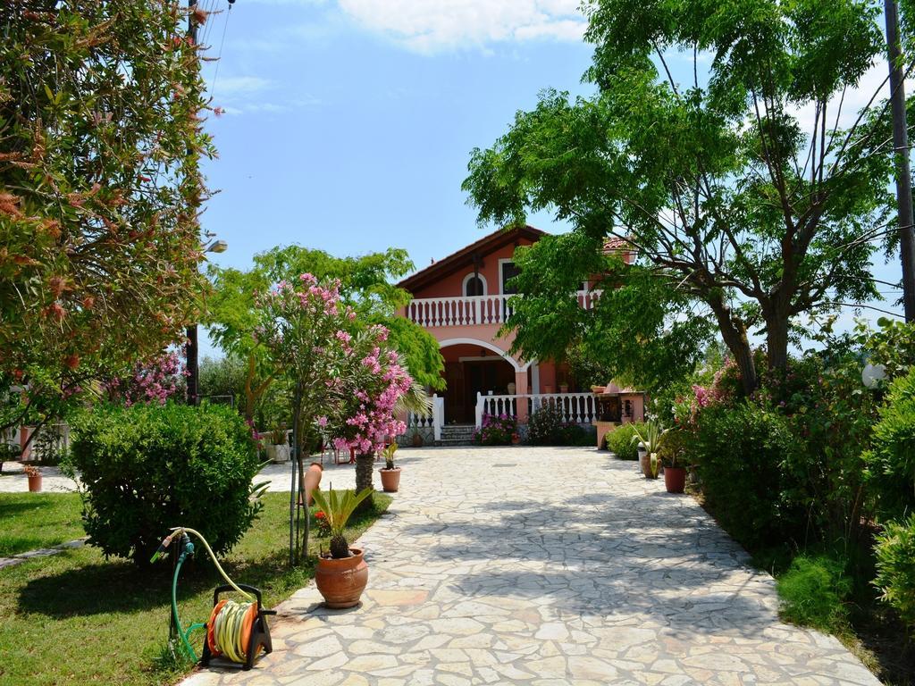 Villasabella Laganas Ngoại thất bức ảnh